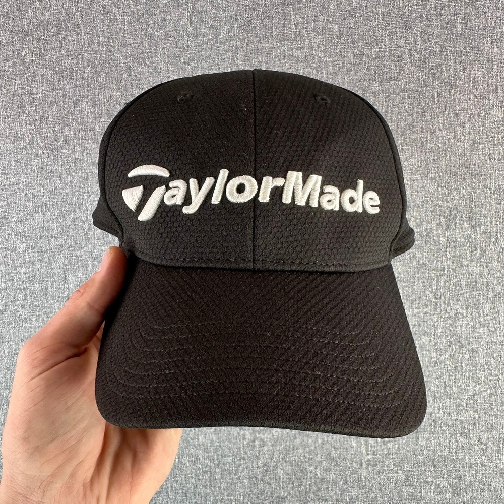 TaylorMade Hat Mens L/XL A-Flex Black Coolmax Golf Stretch Fit Logo Headwear